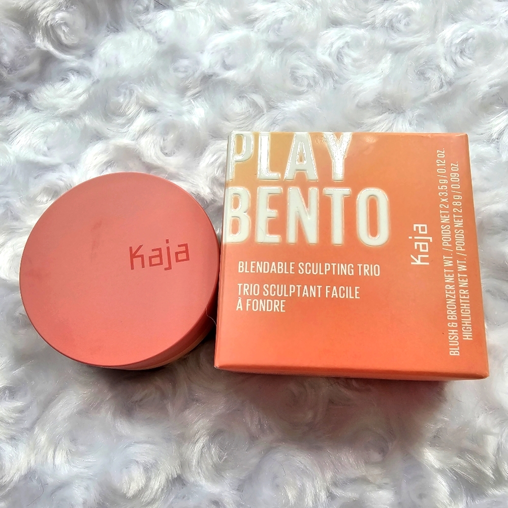 🎉BRAND NEW, NEVER USED!🎉 Kaja Pley Bento Trio in Cloud Latte!